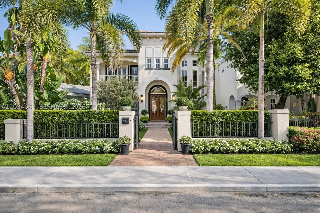 821 SE 2nd Court Fort Lauderdale FL 33301