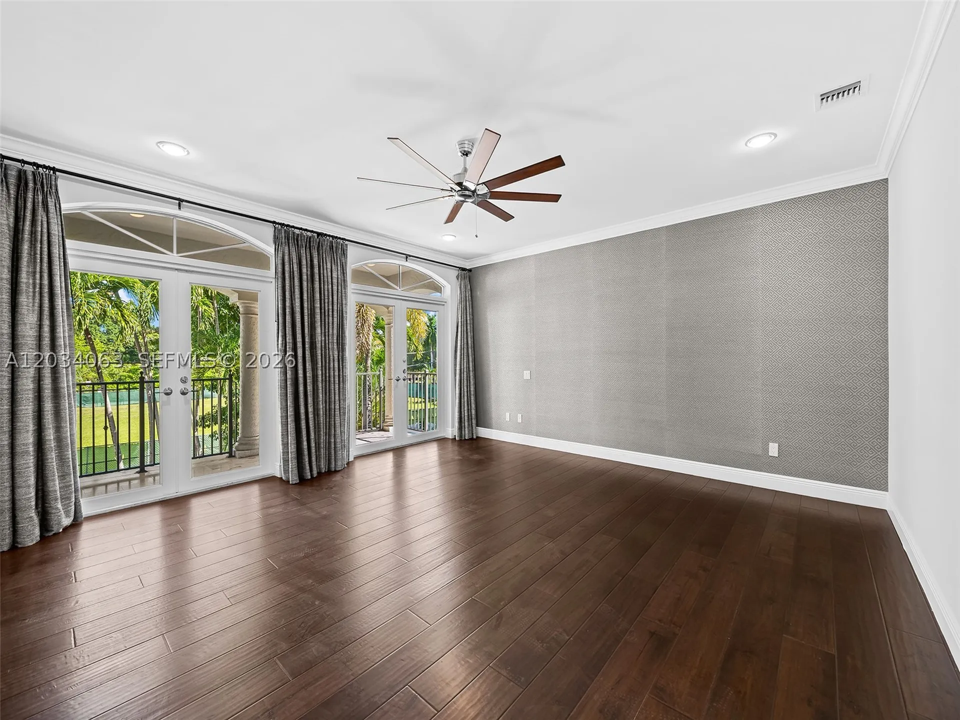 821 SE 2nd Court Fort Lauderdale FL 33301