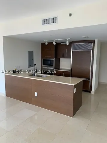 465 Brickell Avenue Miami FL 33131