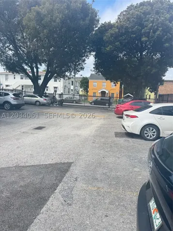677 SW 9th Avenue Miami FL 33130