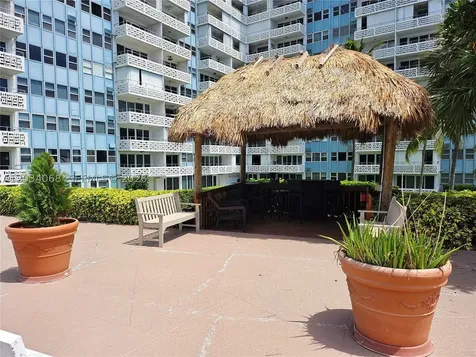 1900 S Ocean Drive Fort Lauderdale FL 33316