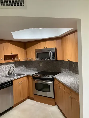 8373 Lake Drive Doral FL 33166