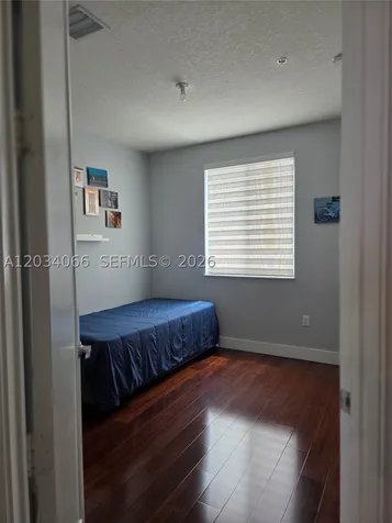 10222 NW 64th Way Doral FL 33178