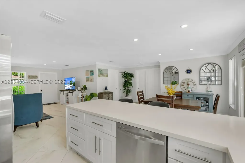 1000 N 17th Avenue Hollywood FL 33020