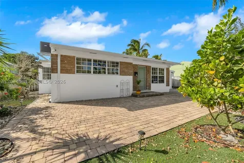 1000 N 17th Avenue Hollywood FL 33020