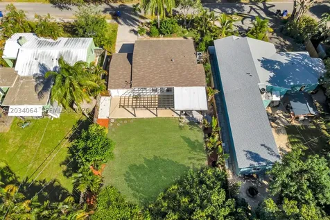 1000 N 17th Avenue Hollywood FL 33020