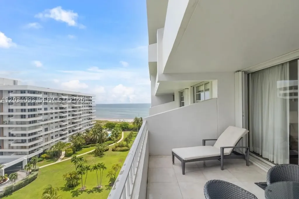 199 Ocean Lane Drive Key Biscayne FL 33149