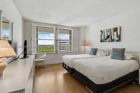 199 Ocean Lane Drive Key Biscayne FL 33149