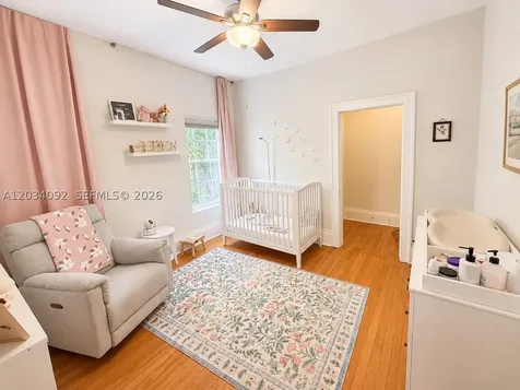 452 SW 26th Road Miami FL 33129
