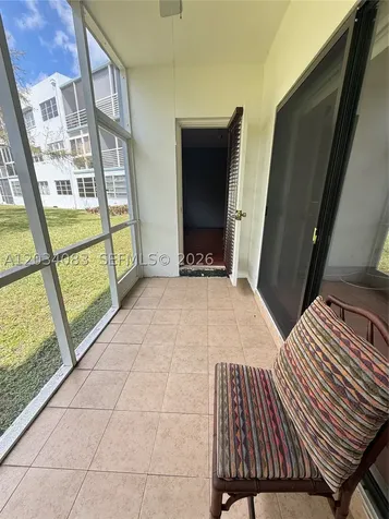 2200 Park Lane Hollywood FL 33021