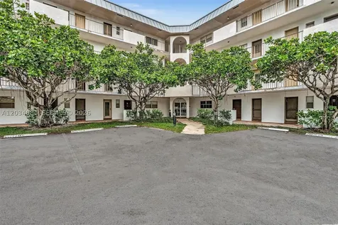 5961 N Falls Cir Drive Lauderhill FL 33319