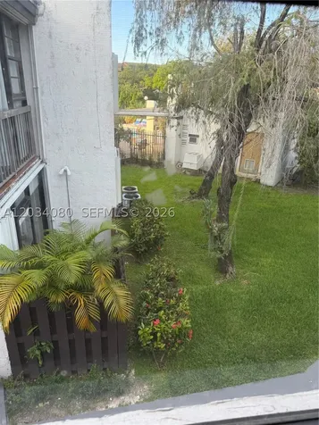9429 Fontainebleau Boulevard Miami FL 33172
