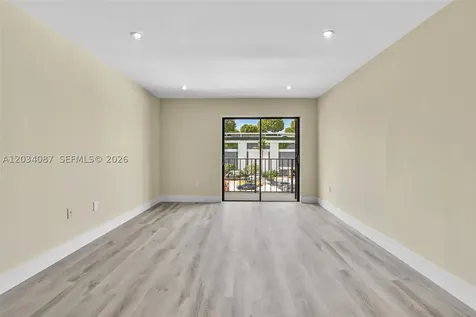 9124 Collins Avenue Surfside FL 33154