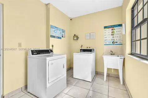 9124 Collins Avenue Surfside FL 33154