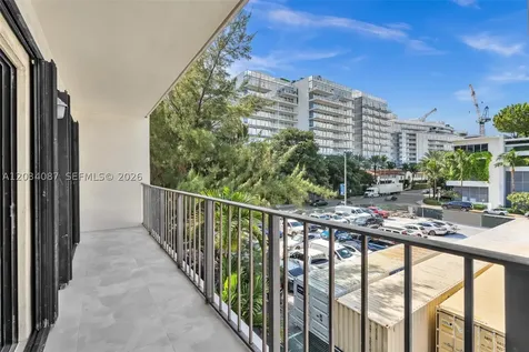 9124 Collins Avenue Surfside FL 33154