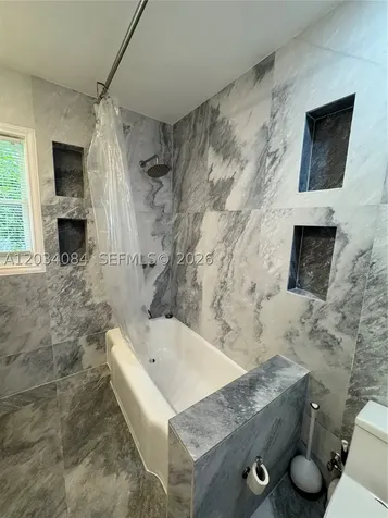 8238 NE 9th Avenue Miami FL 33138