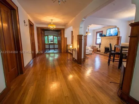 8238 NE 9th Avenue Miami FL 33138