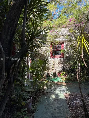 8238 NE 9th Avenue Miami FL 33138