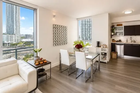 90 SW 3rd Street Miami FL 33130