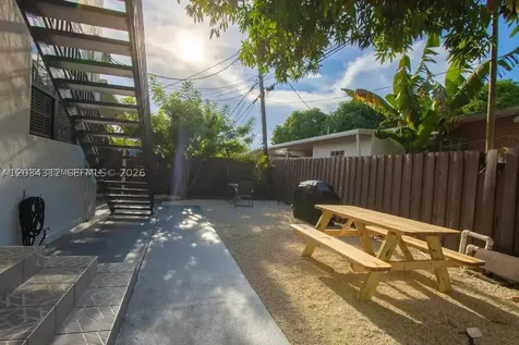 5911 SW 5th Terrace Miami FL 33144