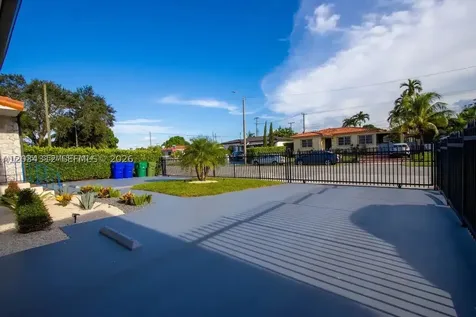 5911 SW 5th Terrace Miami FL 33144