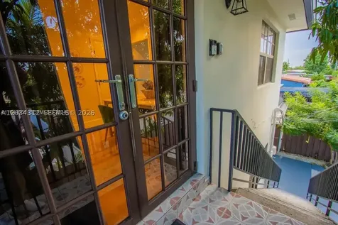 5911 SW 5th Terrace Miami FL 33144