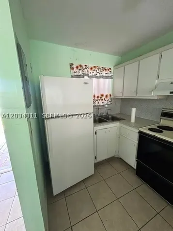 1174 W 40th Street Hialeah FL 33012