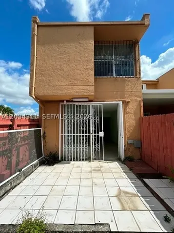 1174 W 40th Street Hialeah FL 33012