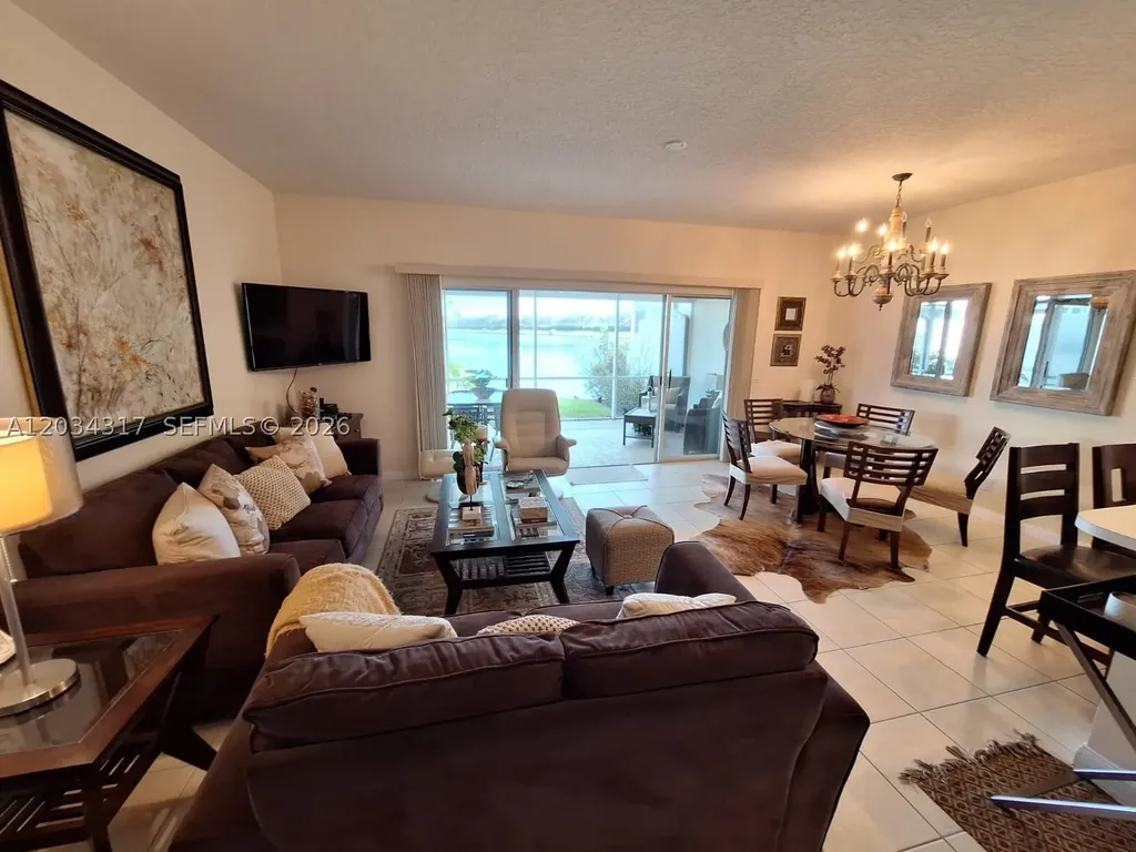 2104 Tigris Drive West Palm Beach FL 33411