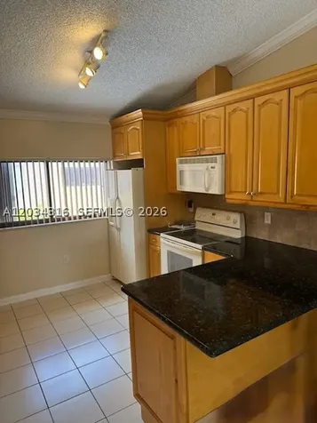 7800 W 29th Way Hialeah FL 33018