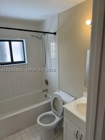 7800 W 29th Way Hialeah FL 33018