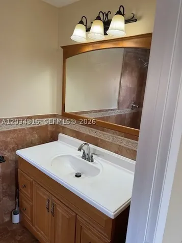 7800 W 29th Way Hialeah FL 33018