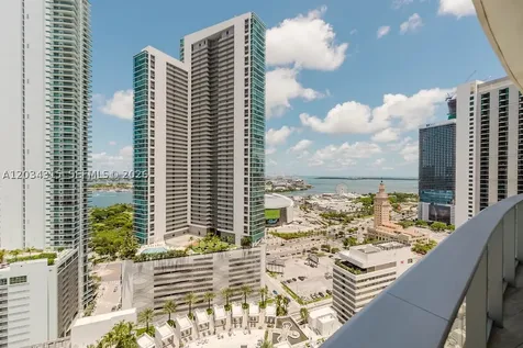 Miami FL 33132