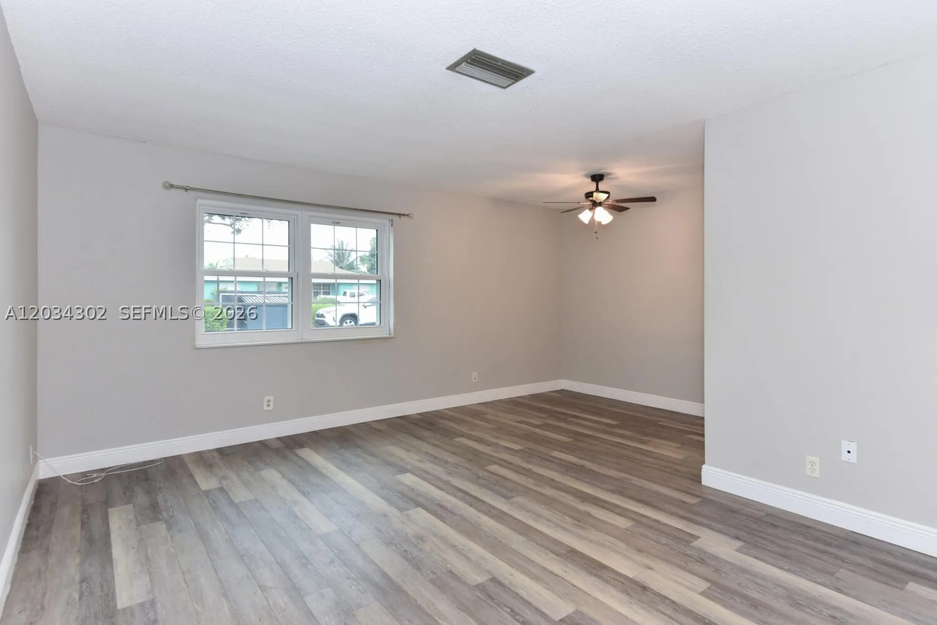 298 SW 6th Street Boca Raton FL 33432