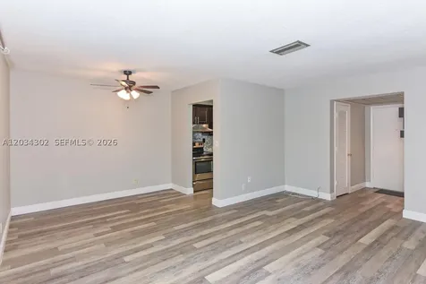 298 SW 6th Street Boca Raton FL 33432