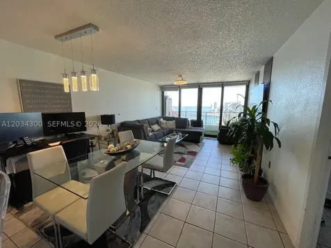 555 NE 15th Street Miami FL 33132