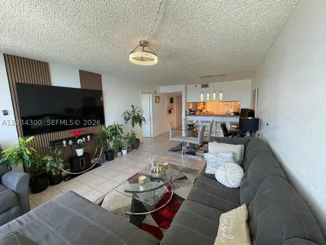 555 NE 15th Street Miami FL 33132