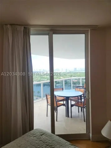 4779 Collins Avenue Miami Beach FL 33140