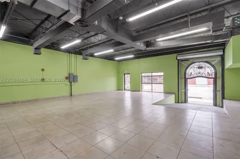 341 W 21st Street Hialeah FL 33010