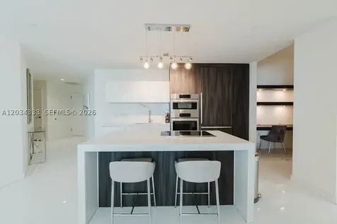 851 NE 1st Avenue Miami FL 33132