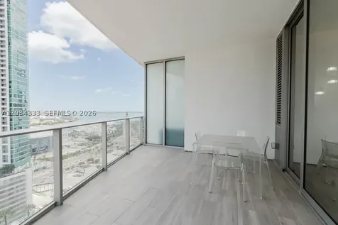 851 NE 1st Avenue Miami FL 33132