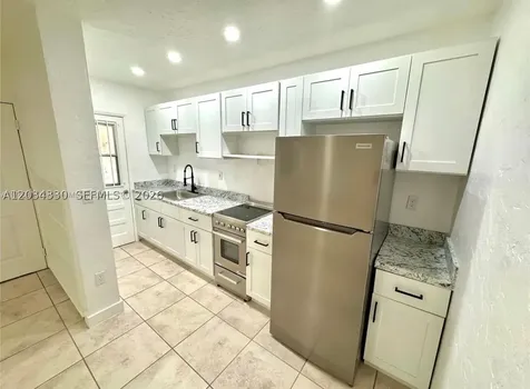 550 SW 10th Street Miami FL 33130
