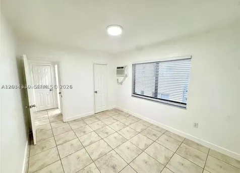 550 SW 10th Street Miami FL 33130
