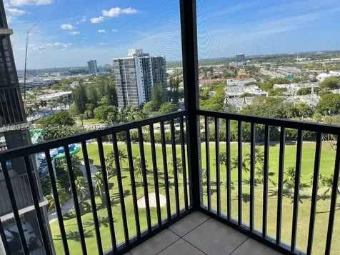 Aventura FL 33180