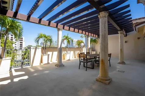 300 Majorca Avenue Coral Gables FL 33134