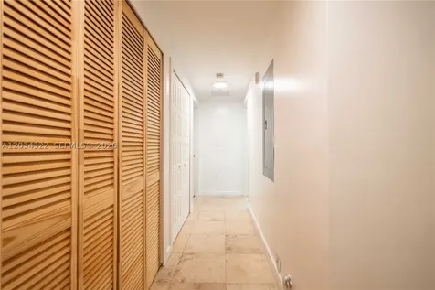 300 Majorca Avenue Coral Gables FL 33134