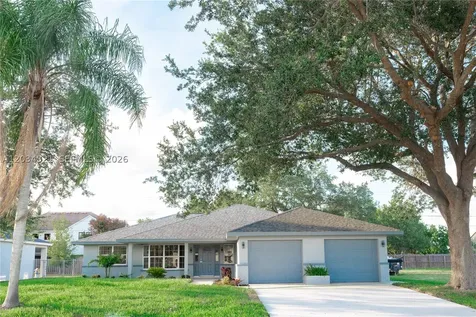 401 SW Ridgecrest Drive Port St. Lucie FL 34953