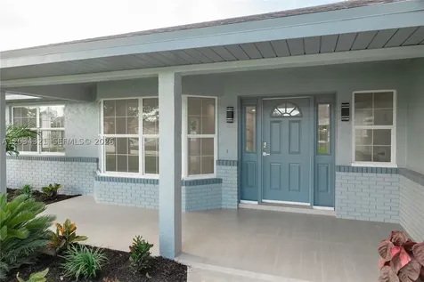 401 SW Ridgecrest Drive Port St. Lucie FL 34953
