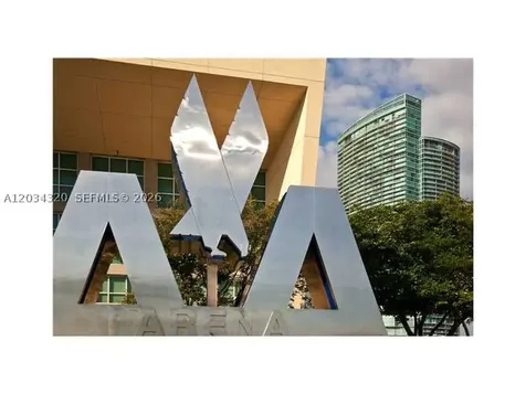 888 Biscayne Boulevard Miami FL 33132