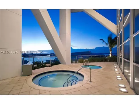 888 Biscayne Boulevard Miami FL 33132